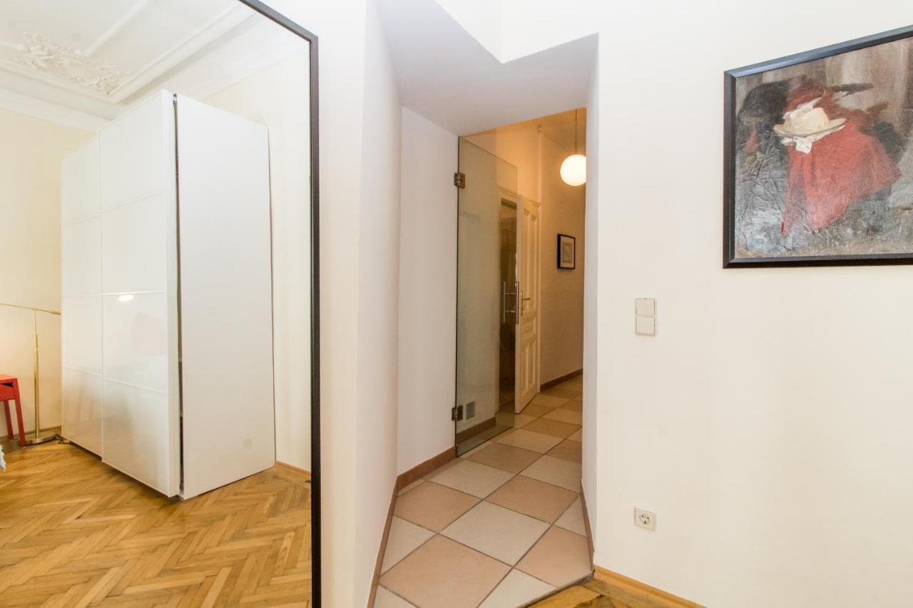 Elegant, Stylish Studio In The Heart Of Vienna! Leilighet Eksteriør bilde