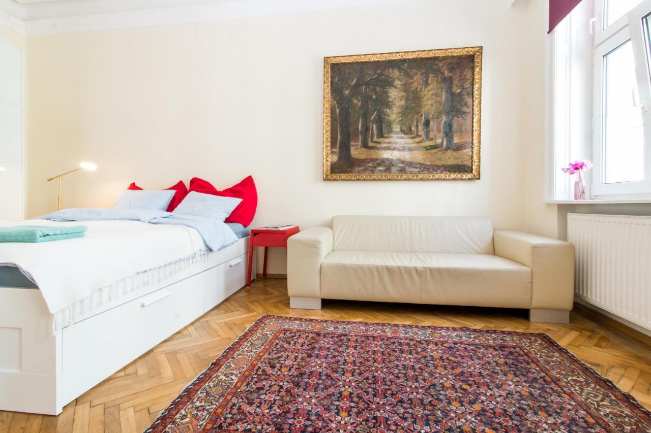 Elegant, Stylish Studio In The Heart Of Vienna! Leilighet Eksteriør bilde